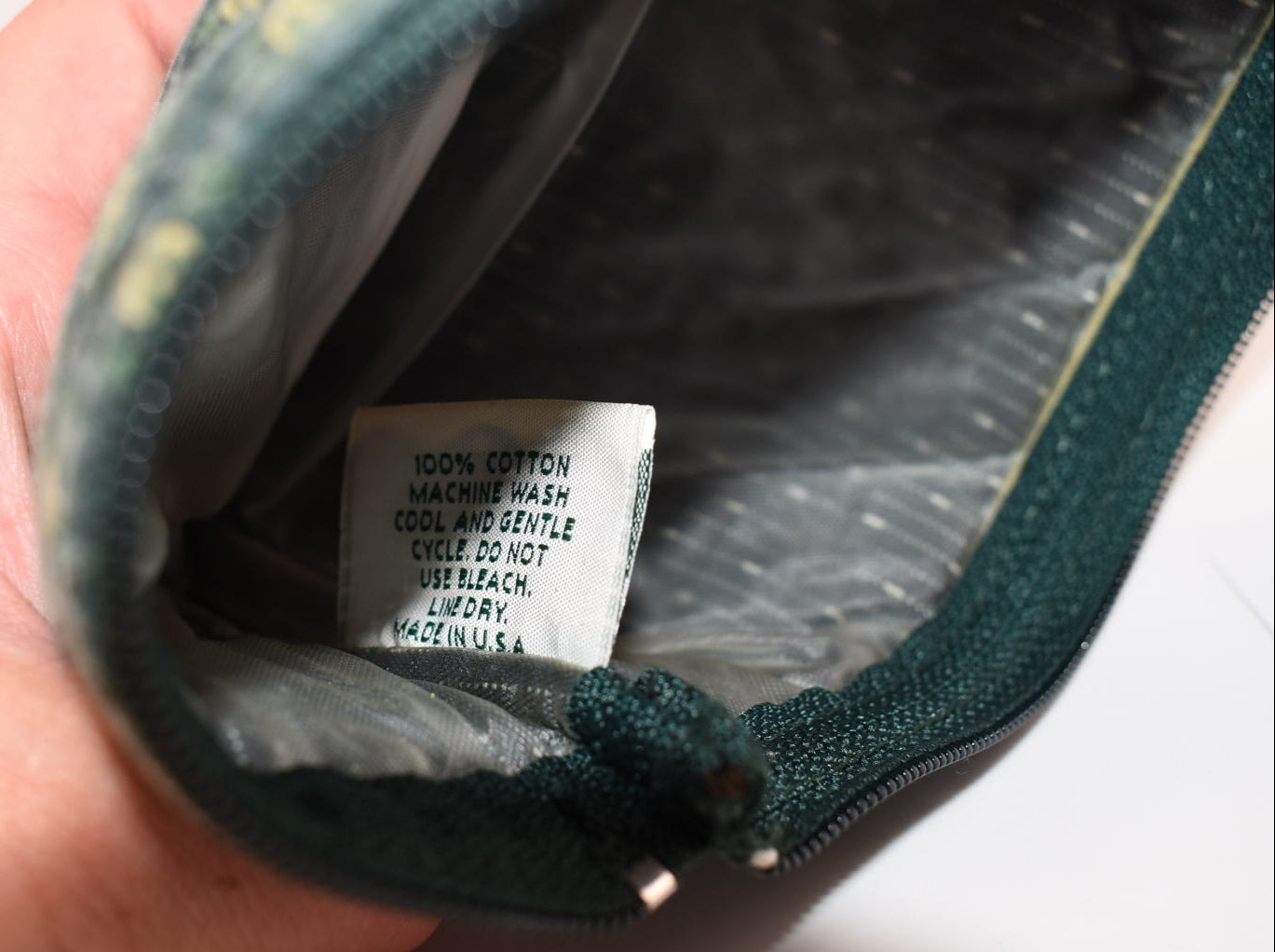 Vera Bradley Brush & Pencil Case in "Classic Green-1998" Pattern