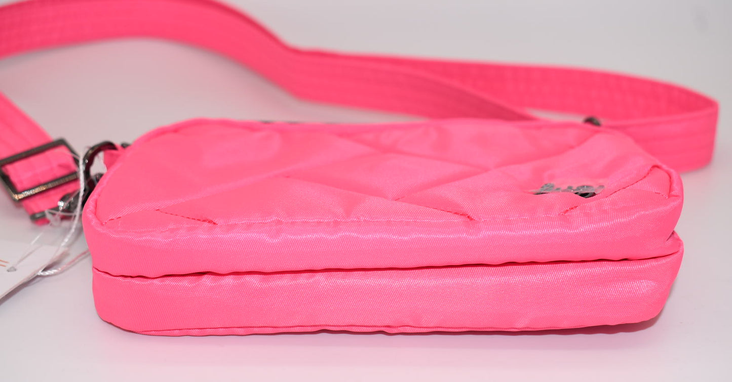 Lug Coupe SE Convertible Crossbody Bag in Magenta