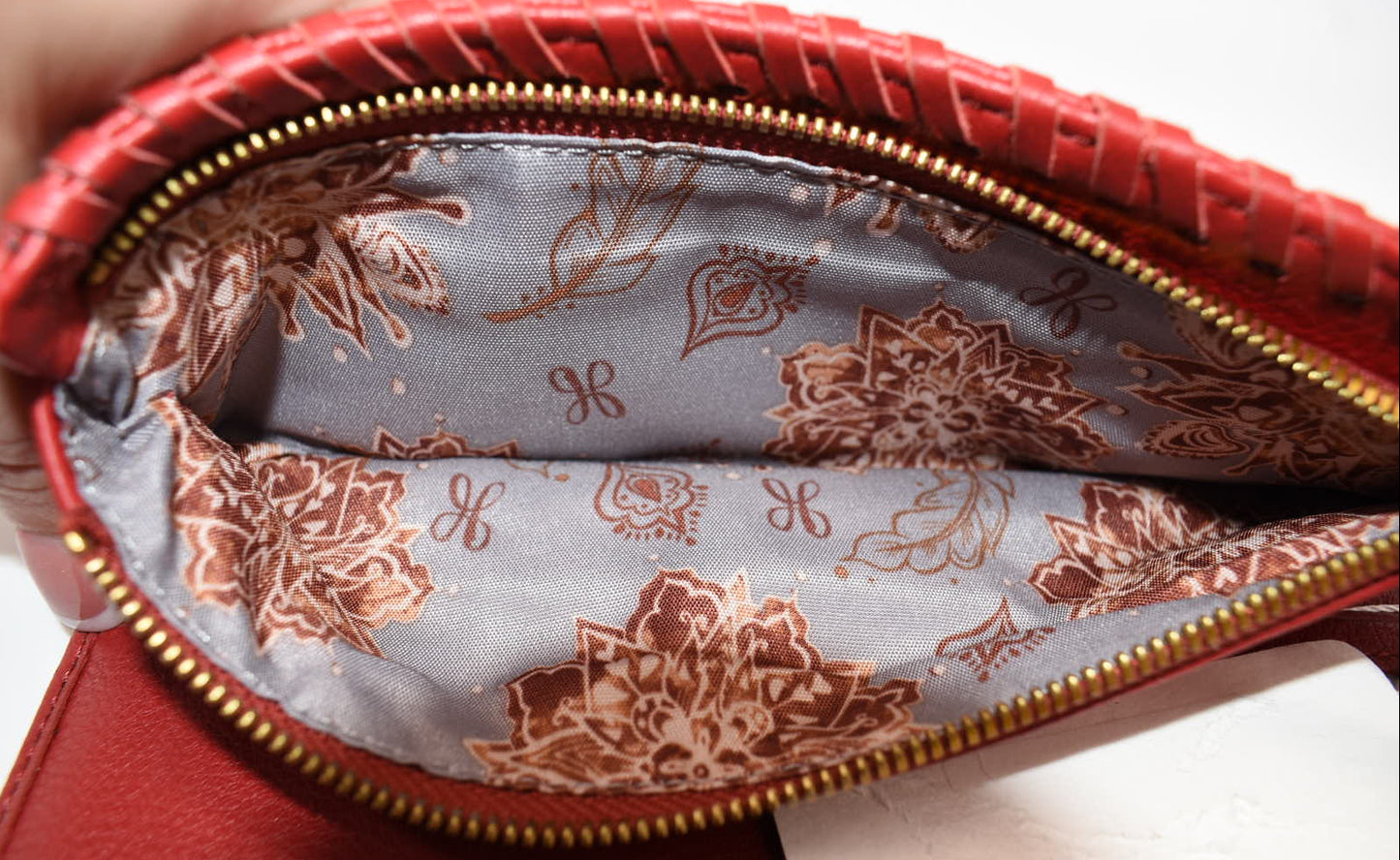 HOBO INTL Leather Wade Wallet in Scarlet Red