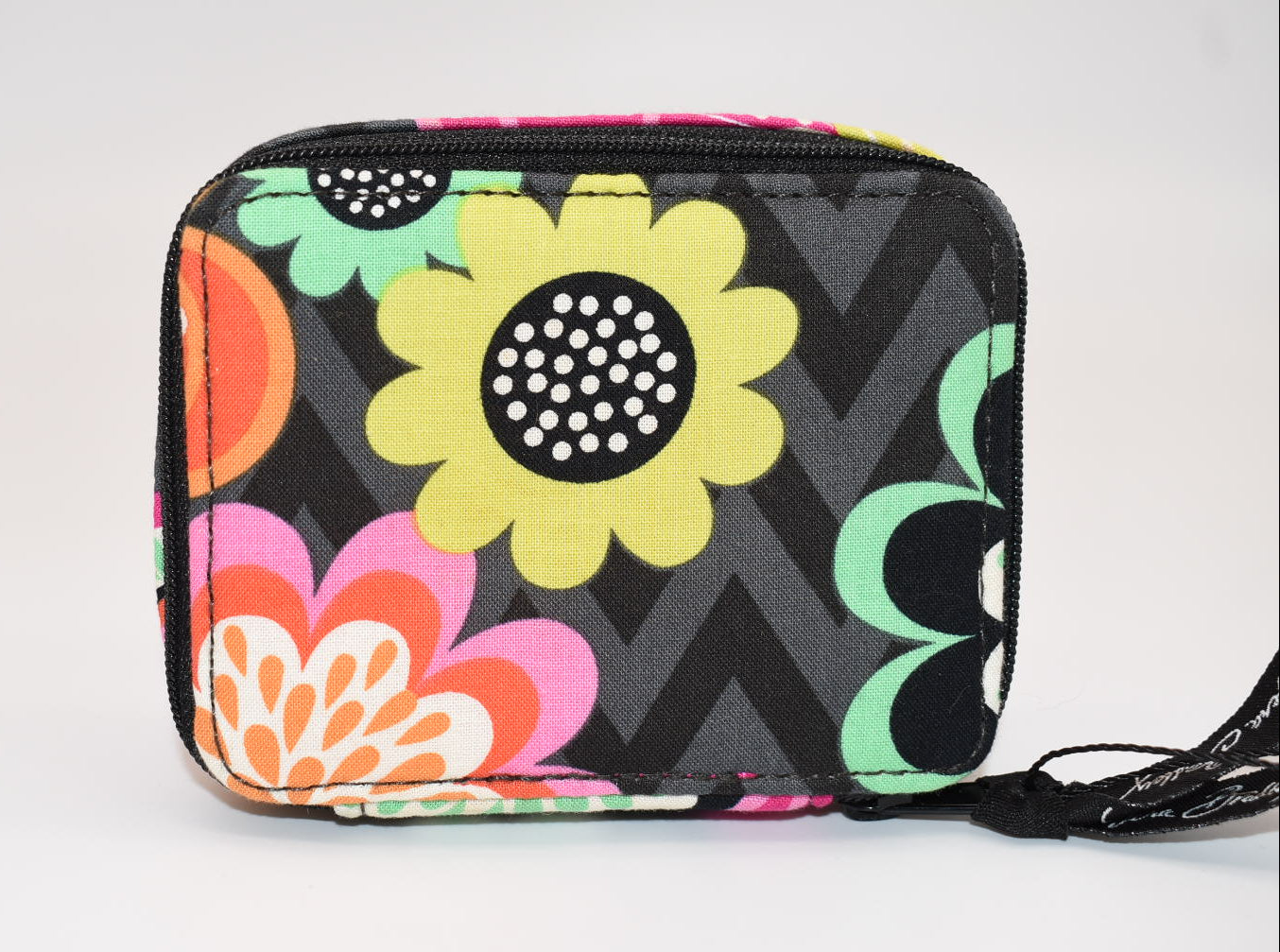 Vera Bradley Travel Pill Organizer Case in "Ziggy Zinnia" Pattern