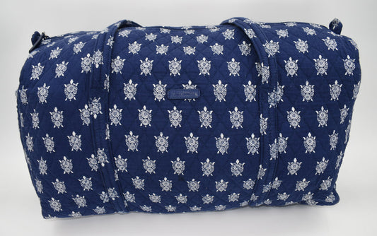 Vera Bradley Large Duffel Bag in "Sea Turtles " Pattern