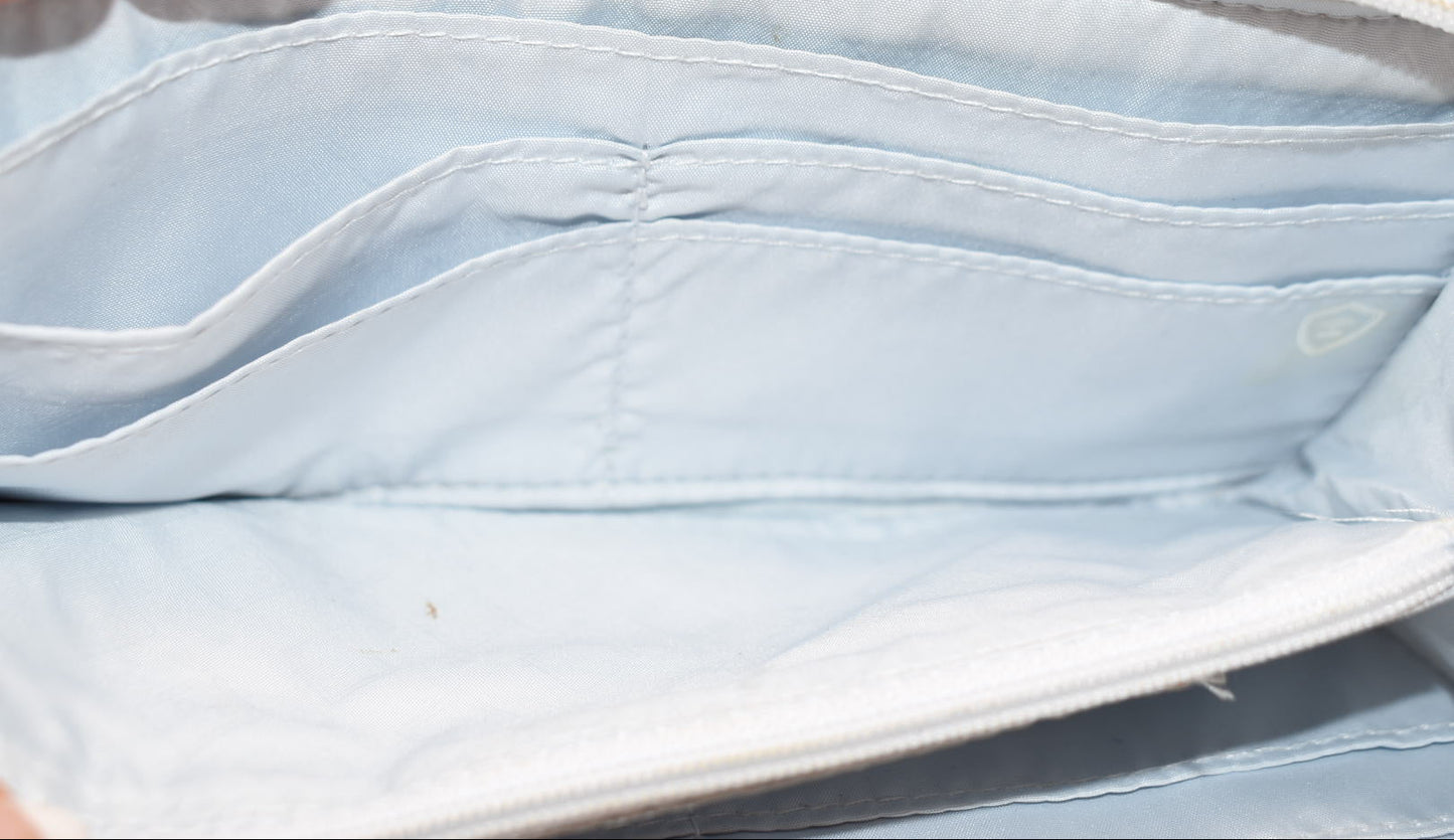 Vera Bradley RFID Accordion Wristlet in "Lisbon Medallion" Pattern