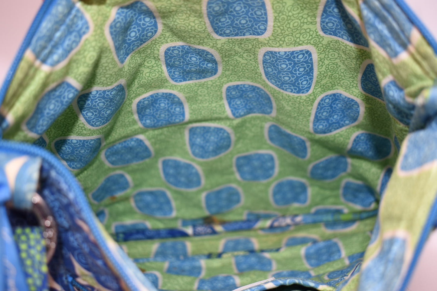 Vera Bradley Hipster Crossbody Bag in "Doodle Daisy" Pattern