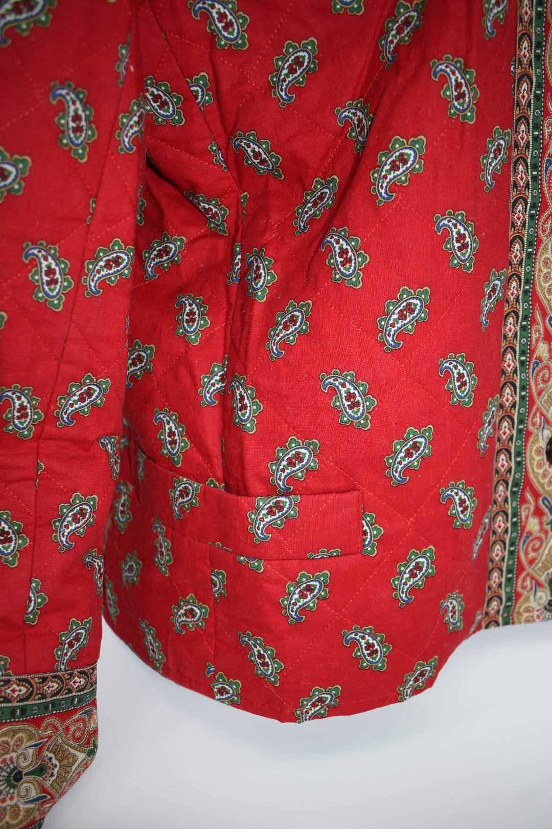 Vintage Vera Bradley Large Quilted Jacket in "Red- Fall 1991" Pattern