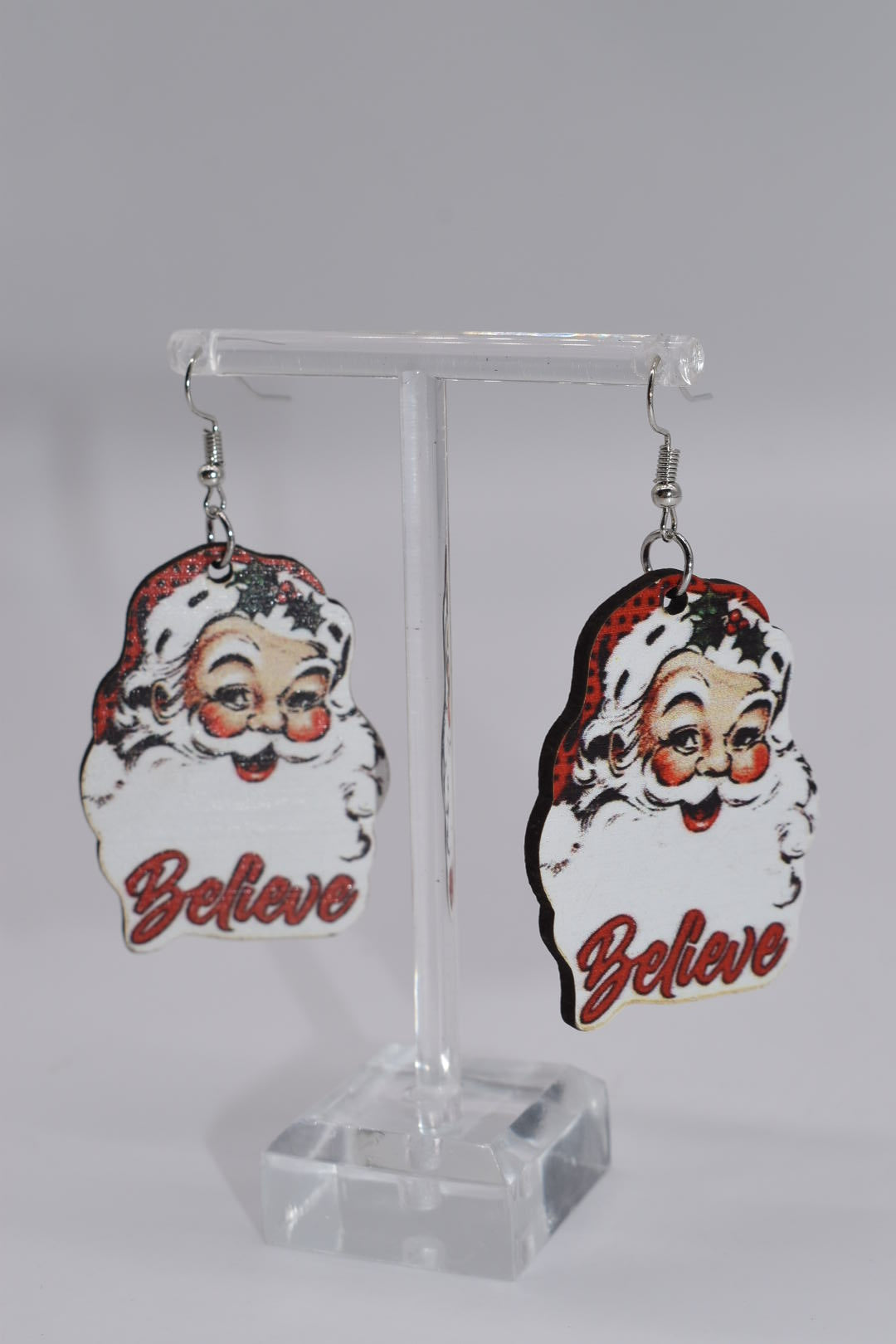 Seasonal Earrings: Santa Believe Drop Earrings