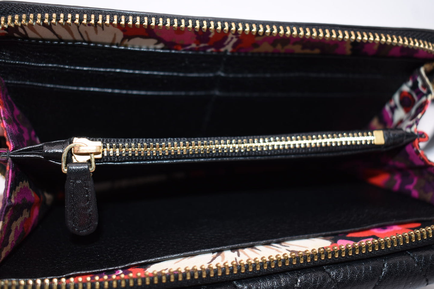 Vera Bradley Quilted Leather Ultimate Wristlet Wallet in Black