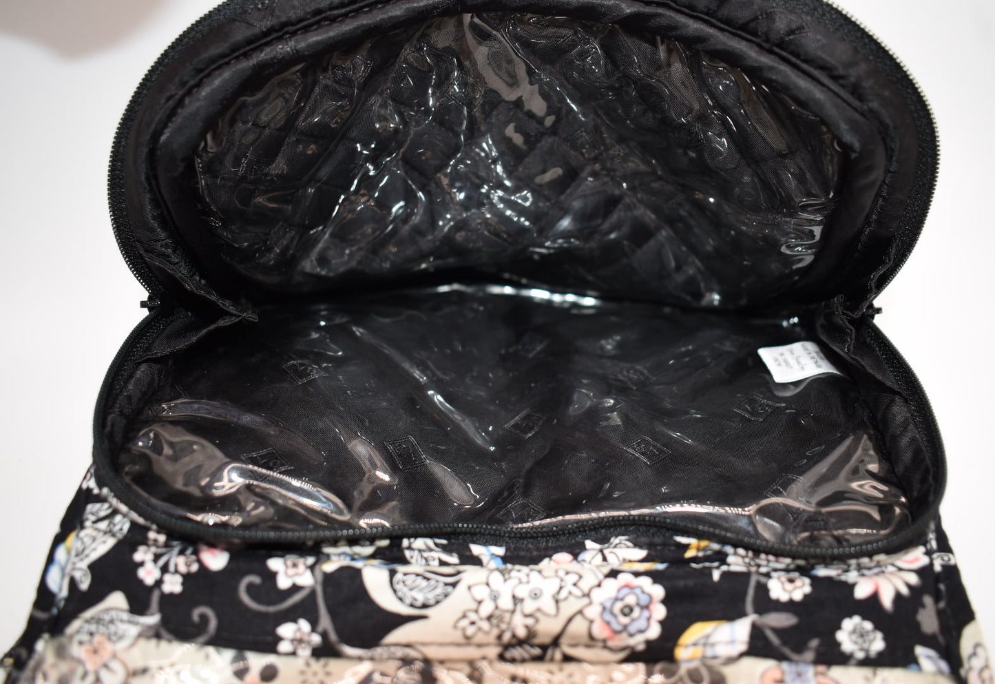 Vera Bradley Iconic Compact Hanging Travel Organizer in "Holland Garden" Pattern