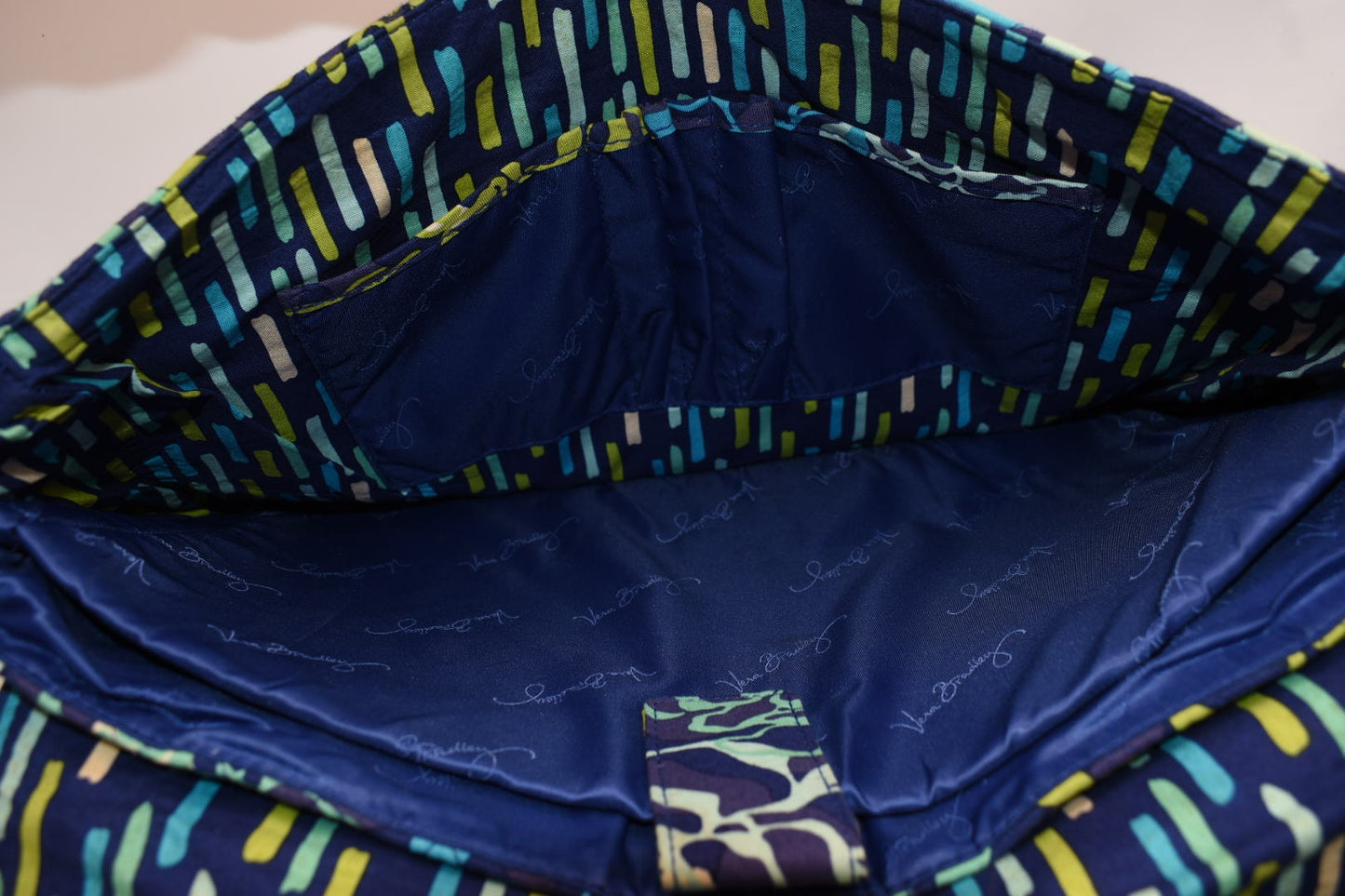 Vera Bradley Laptop Messenger Bag in "Katalina Blues" Pattern