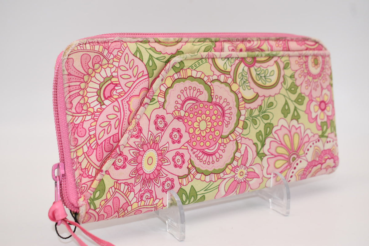 Vera Bradley Personal Organizer Travel Wallet in "Petal Pink" Pattern