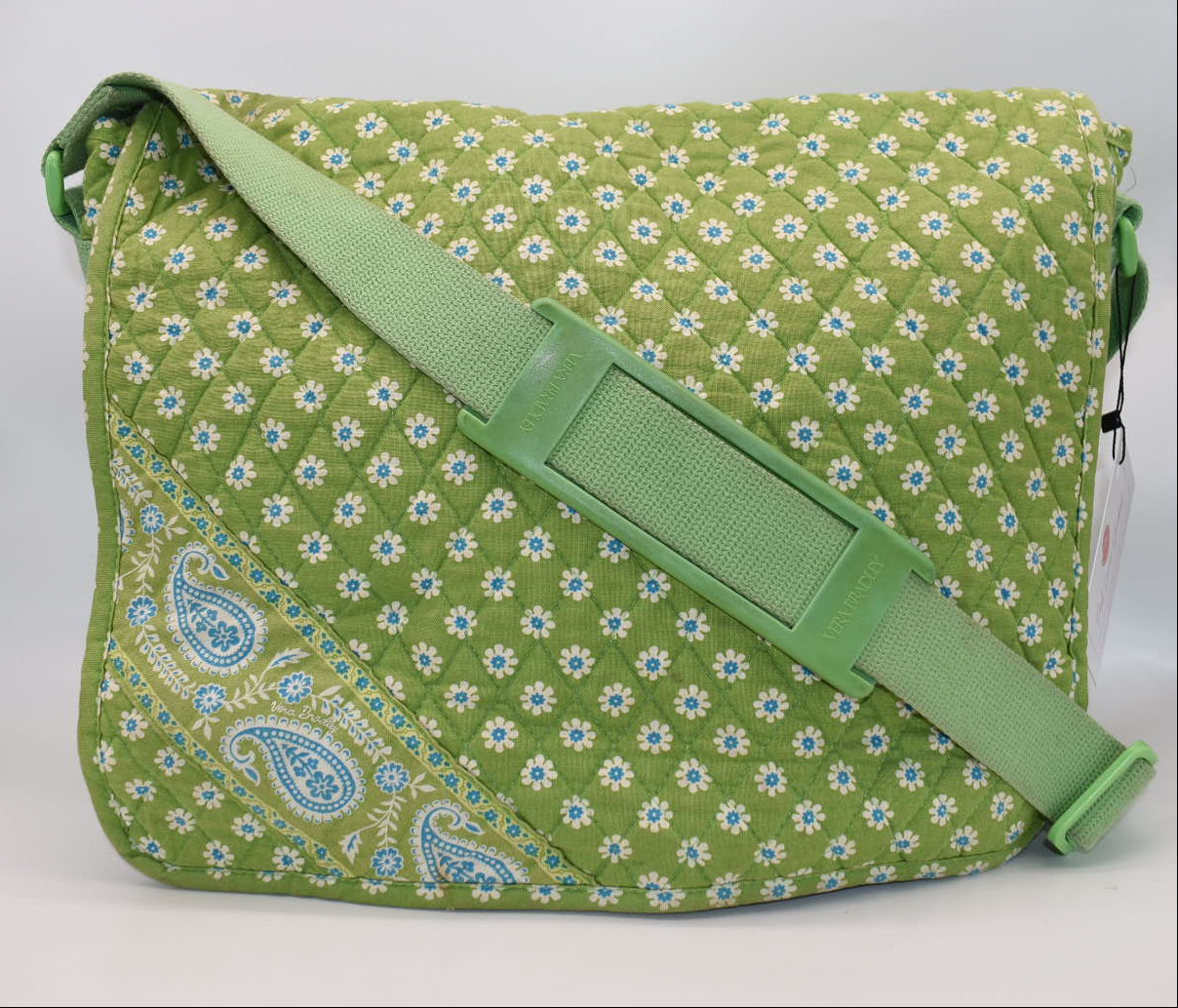 Vera Bradley Commuter Laptop Messenger Bag in "Apple Green" Pattern