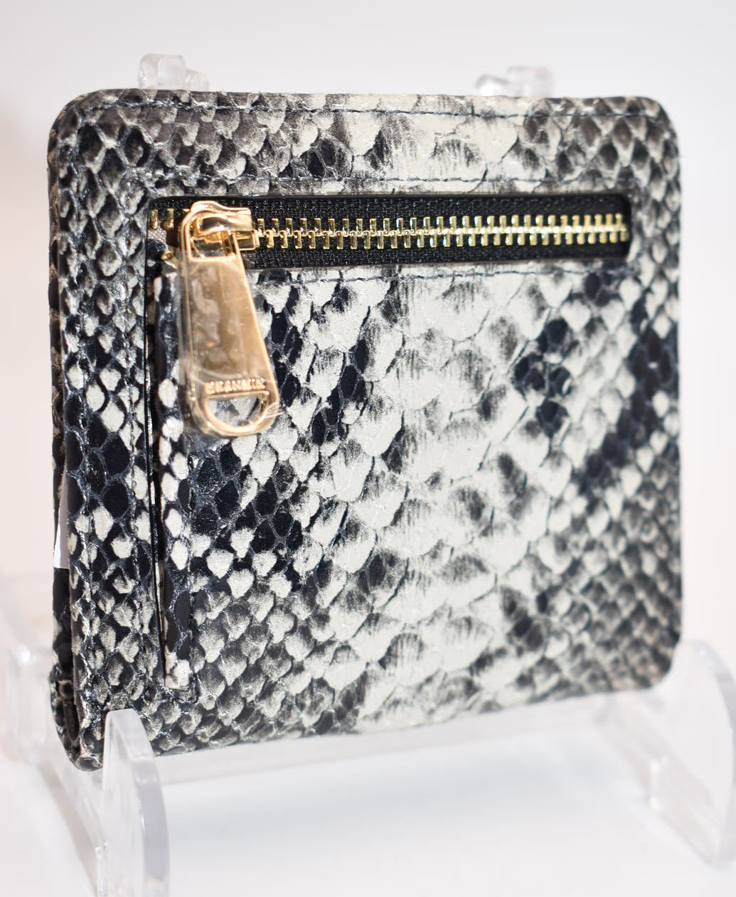 Brahmin Jane Wallet in Stone Felix