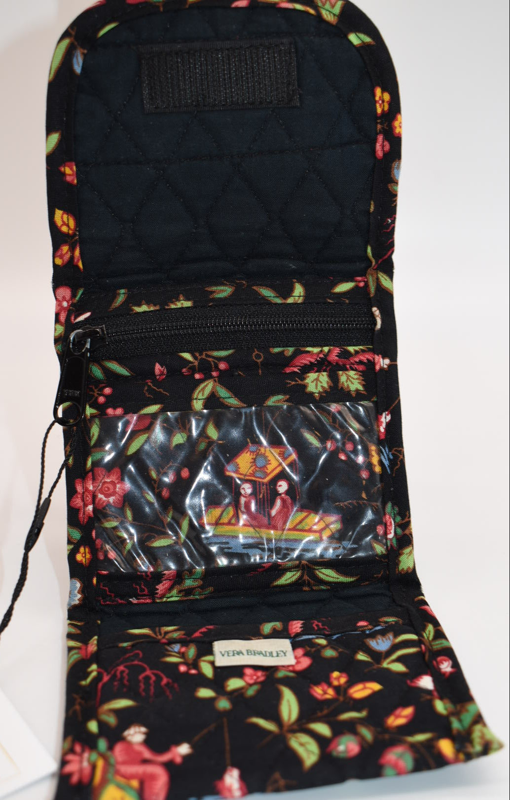 Vera Bradley Petite Trifold Wallet in "Ming -2001" Pattern