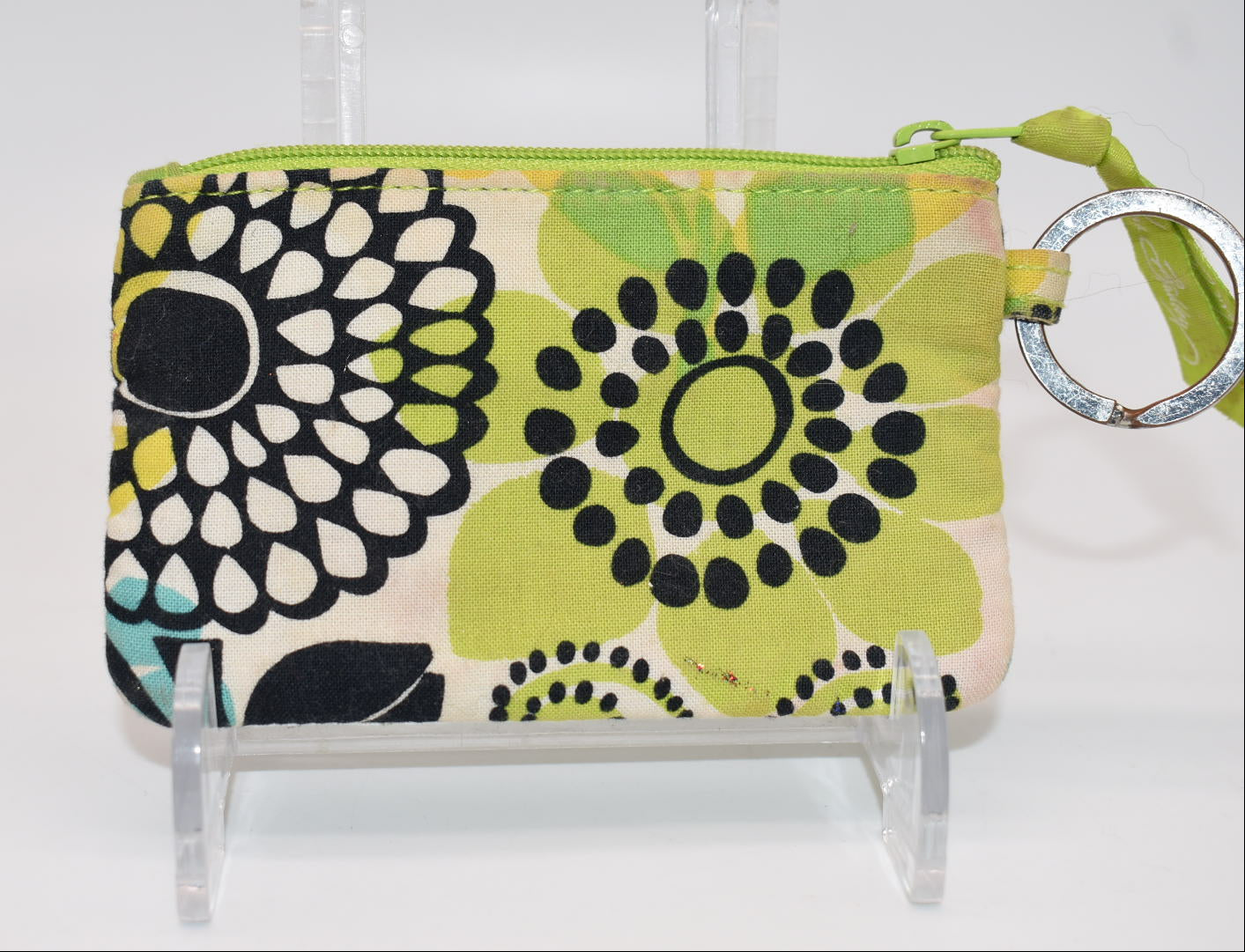 Vera Bradley Zip ID Case in "Lime's Up" Pattern
