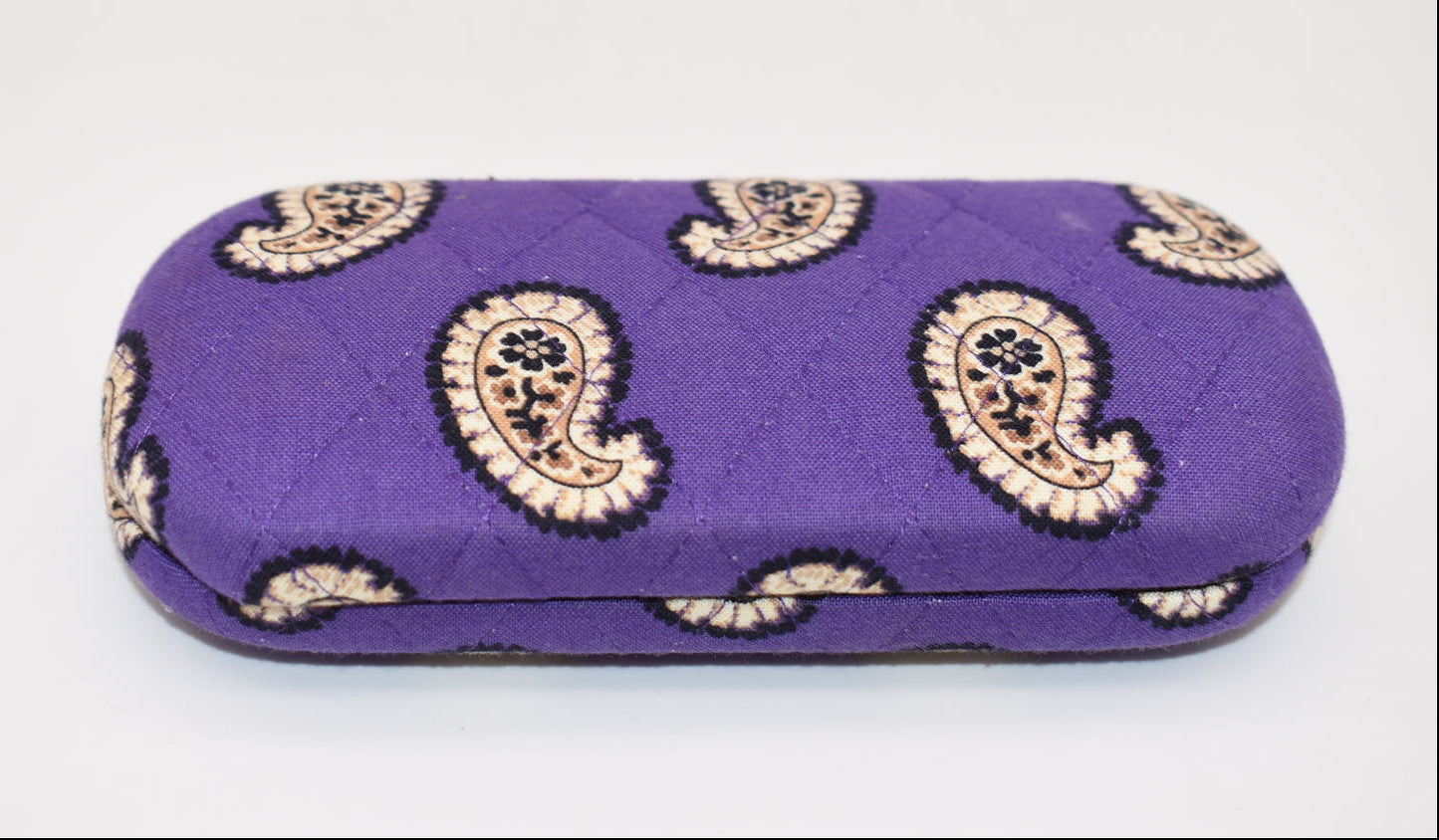 Vera Bradley Hard Clamshell Eyewear Case in "Bandana -Purple" Pattern