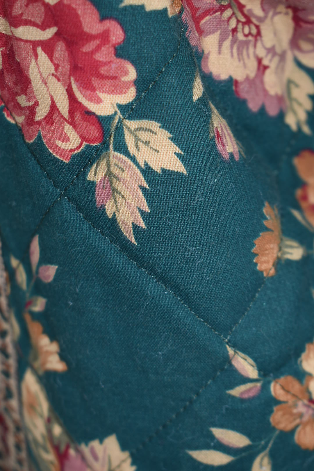 Vintage Vera Bradley Quilted Medium Jacket in "Greenbriar-1987" Pattern