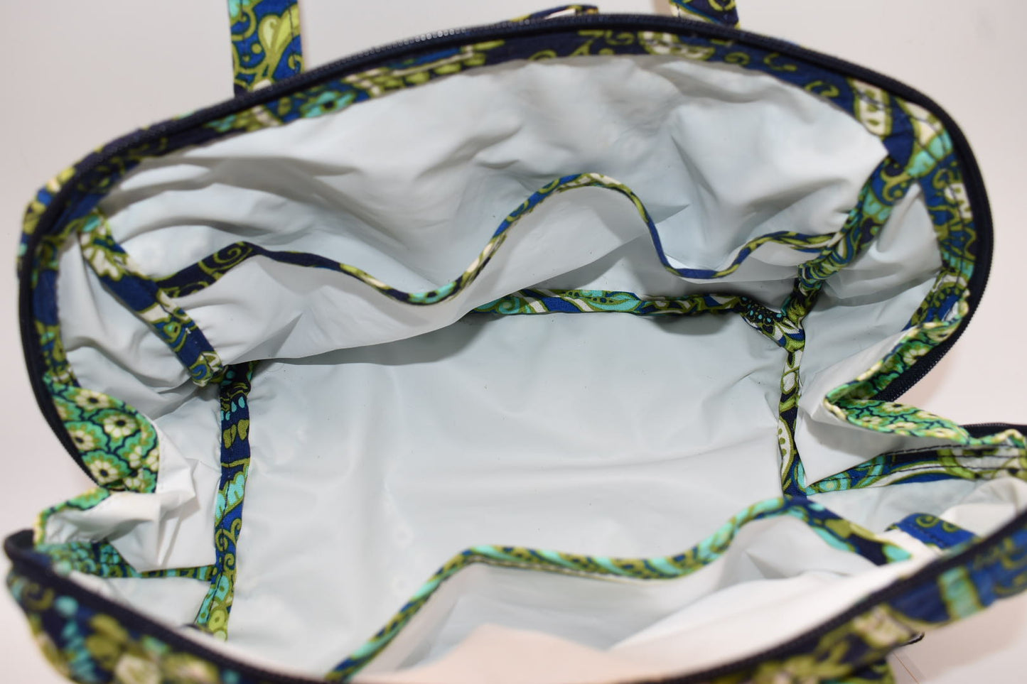 Vera Bradley "Lunch Date" Bag in "Rhythm and Blues" Pattern