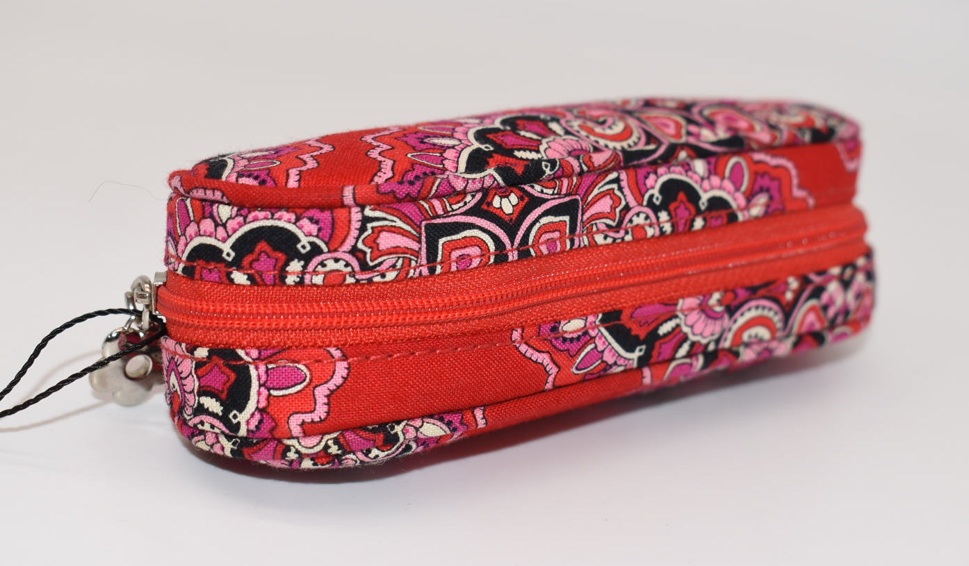 Vera Bradley Cosmetic Brush & Pencil Case in "Frankly Scarlet" Pattern