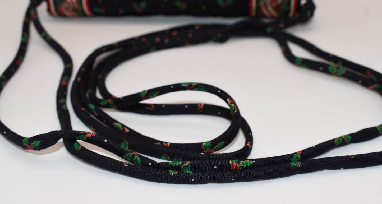 Vintage Vera Bradley Elite Crossbody Bag in "Holly & Ribbons" Pattern