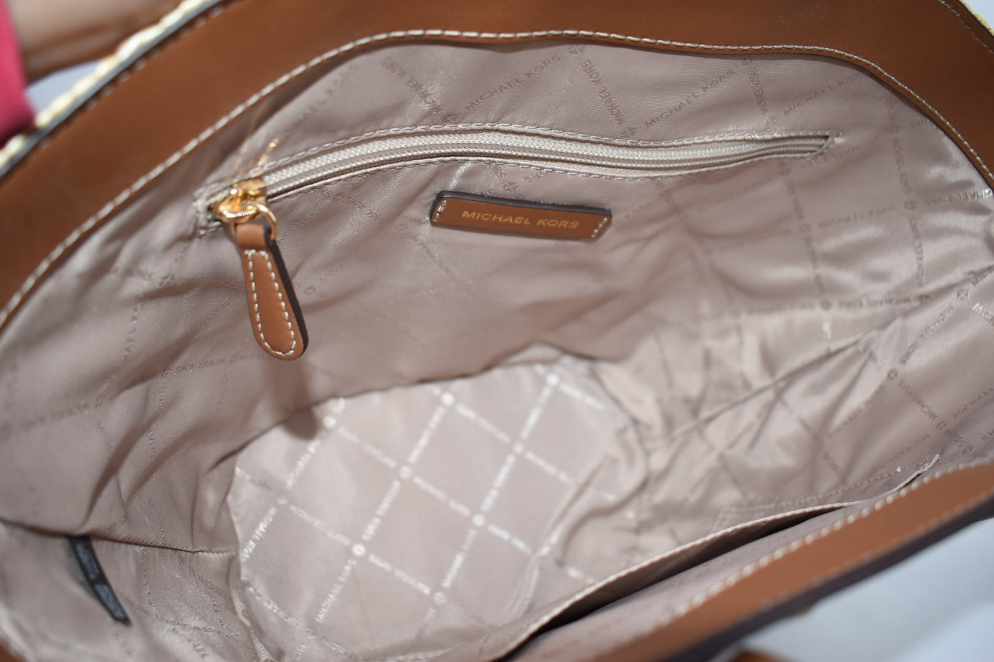 Michael Kors Portia Small Bucket Bag