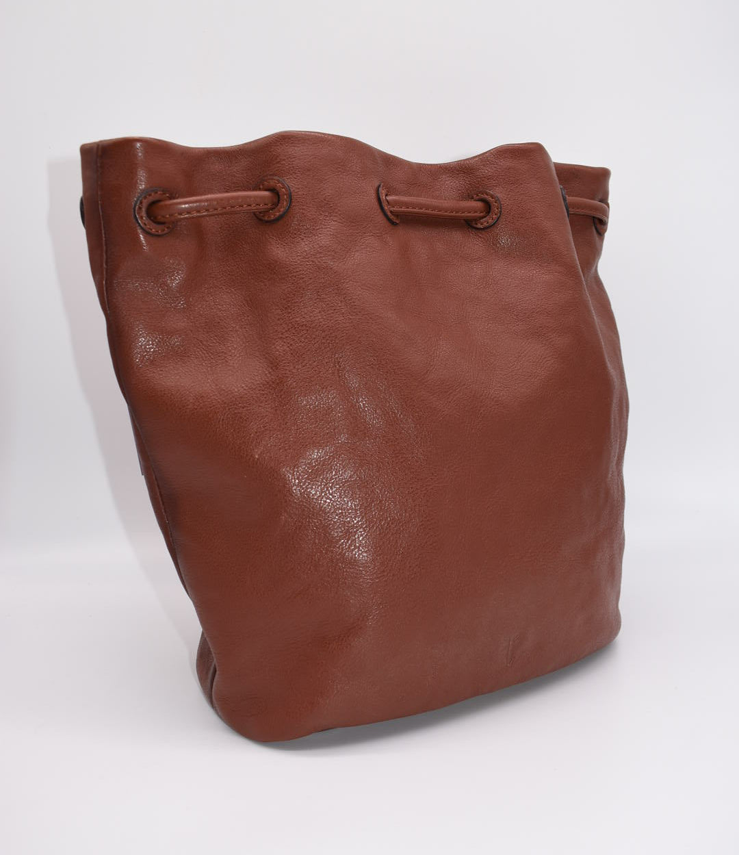 Frye Olivia Leather Bucket Bag in Cognac Brown