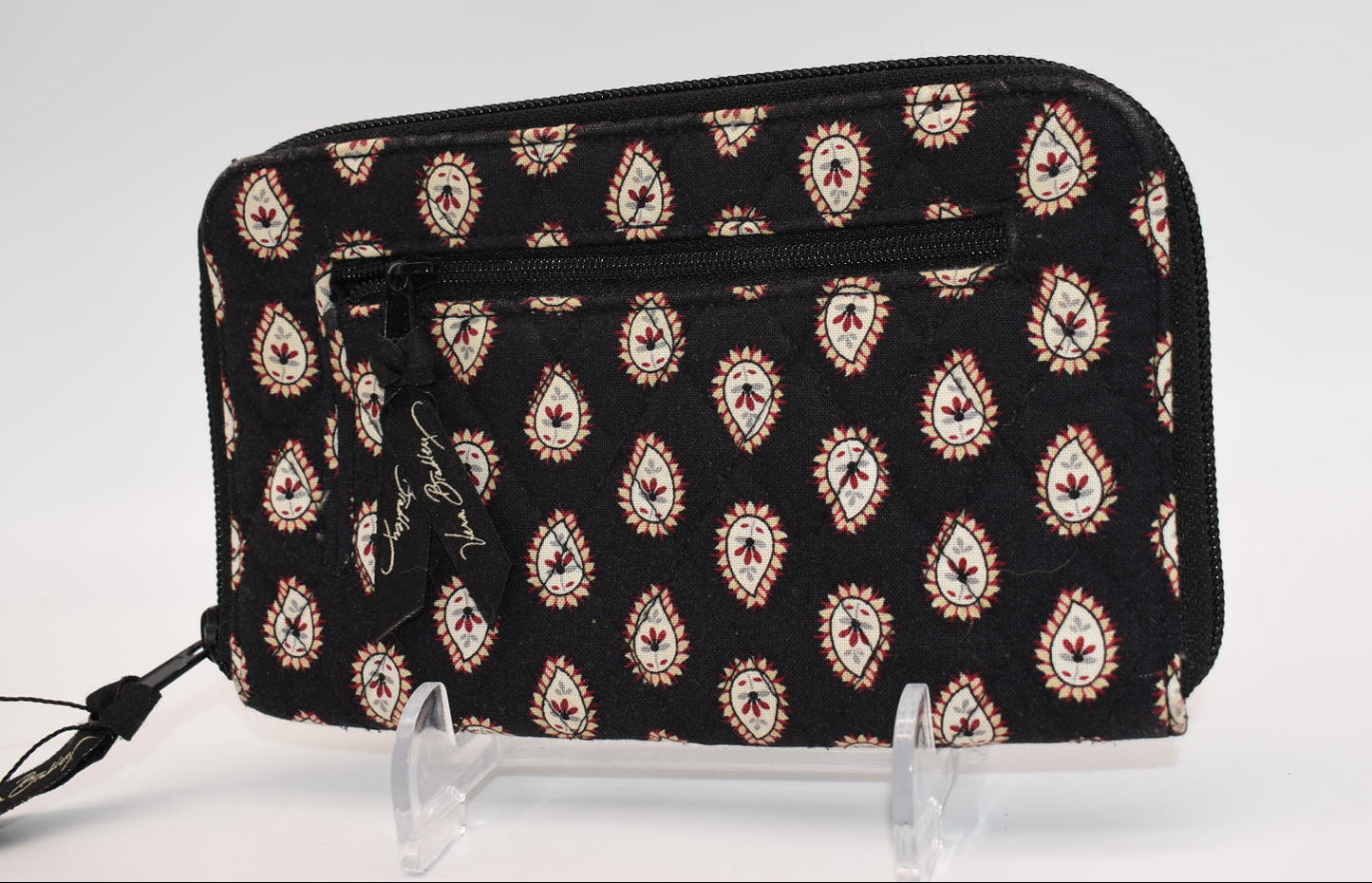 Vera Bradley Zip Around Wallet in "Classic Black " Pattern
