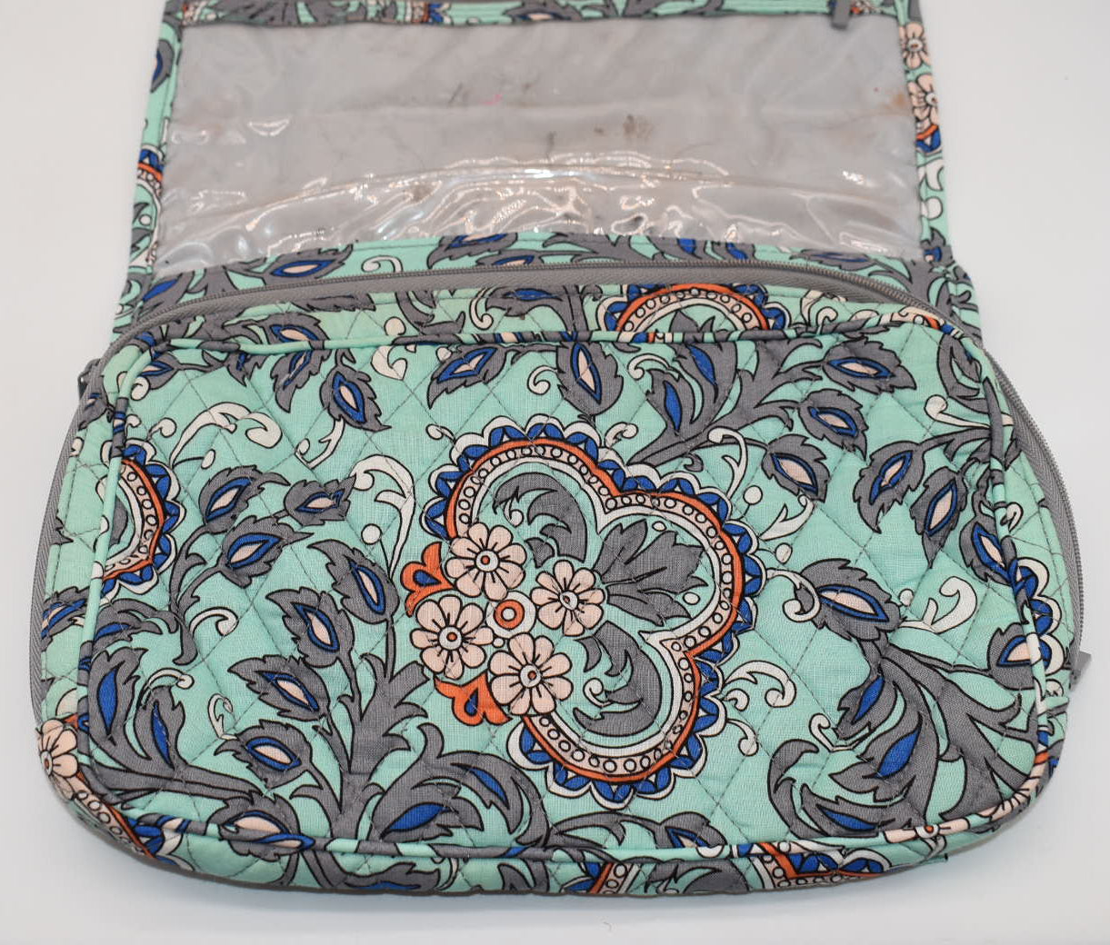 Vera Bradley Hanging Cosmetic & Toiletry Organizer in "Fan Flowers" Pattern