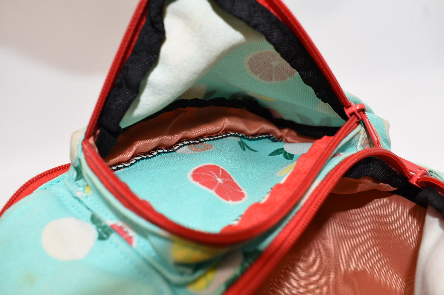 Kavu Original Rope Sling Bag in Citrus Grove