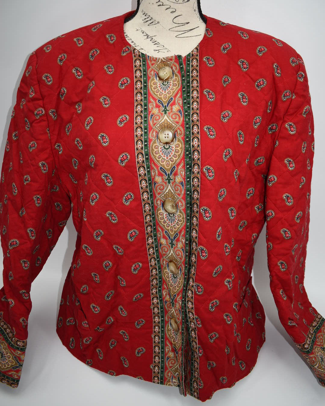 Vintage Vera Bradley Quilted Medium Jacket in "Apple Red - 1991" Pattern