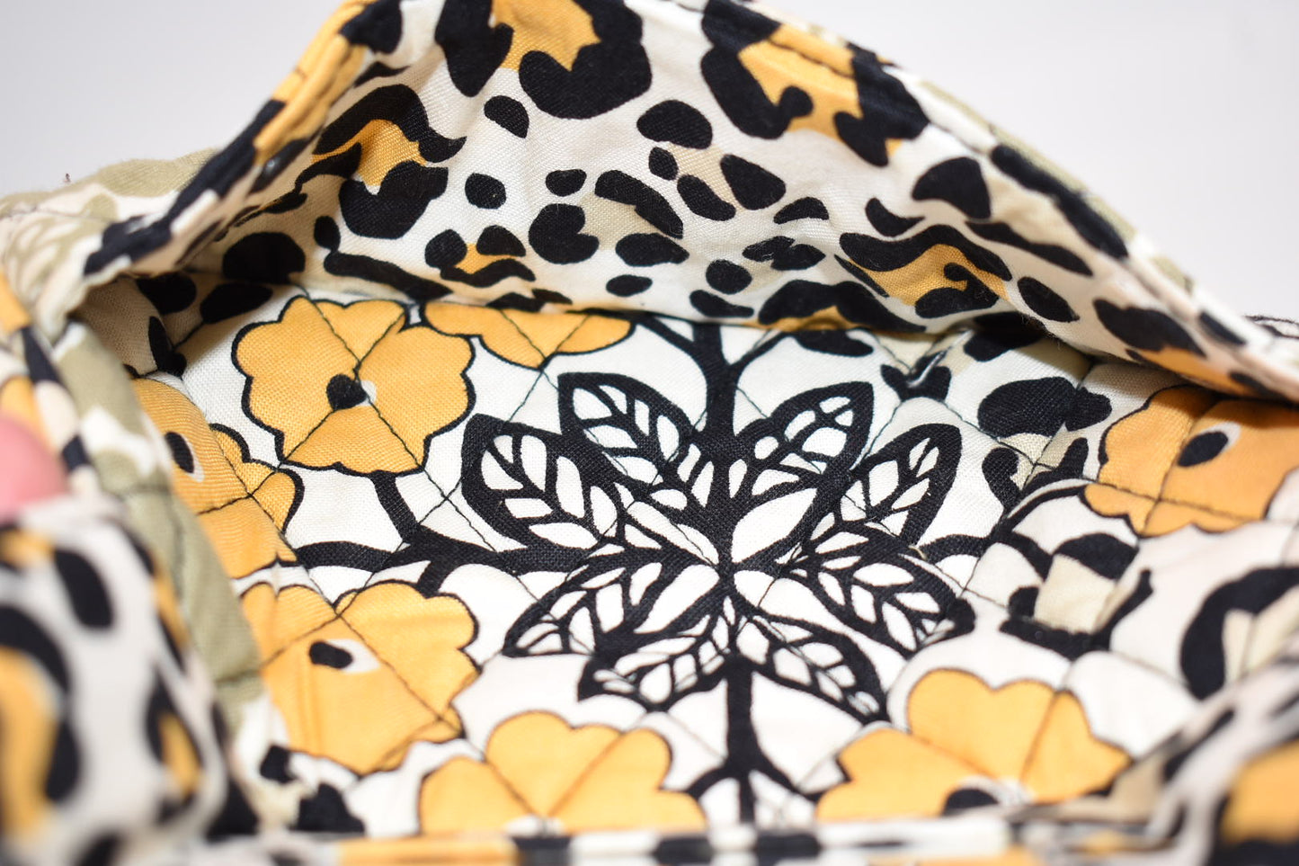 Vera Bradley Zip Mirror Cosmetic Case in "Go Wild" Pattern
