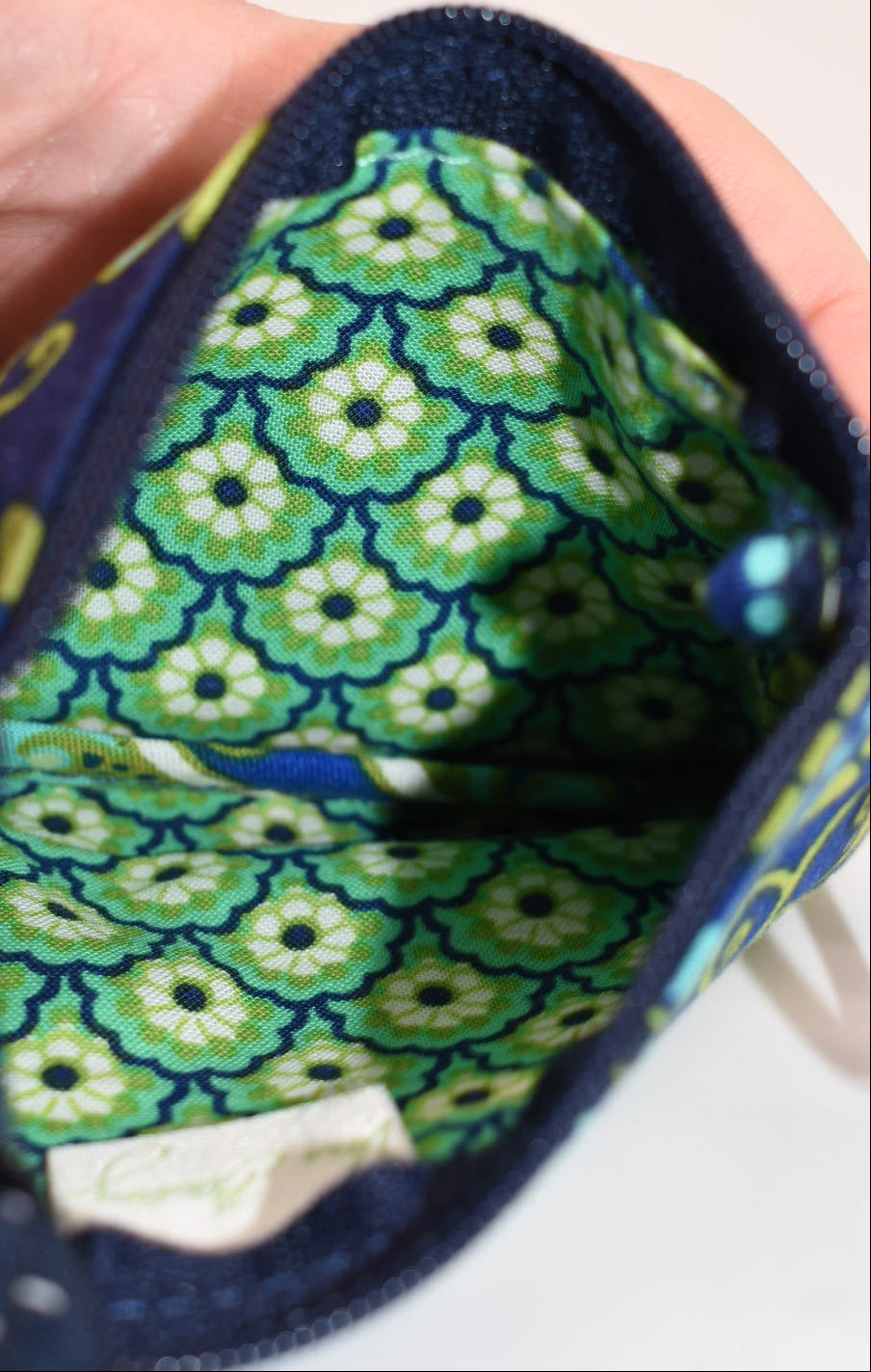 Vera Bradley Zip ID Case in "Rhythm & Blues" Pattern