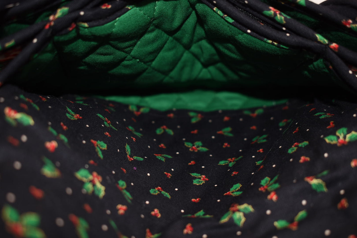 Vintage Vera Bradley Elite Crossbody Bag in "Holly & Ribbons" Pattern