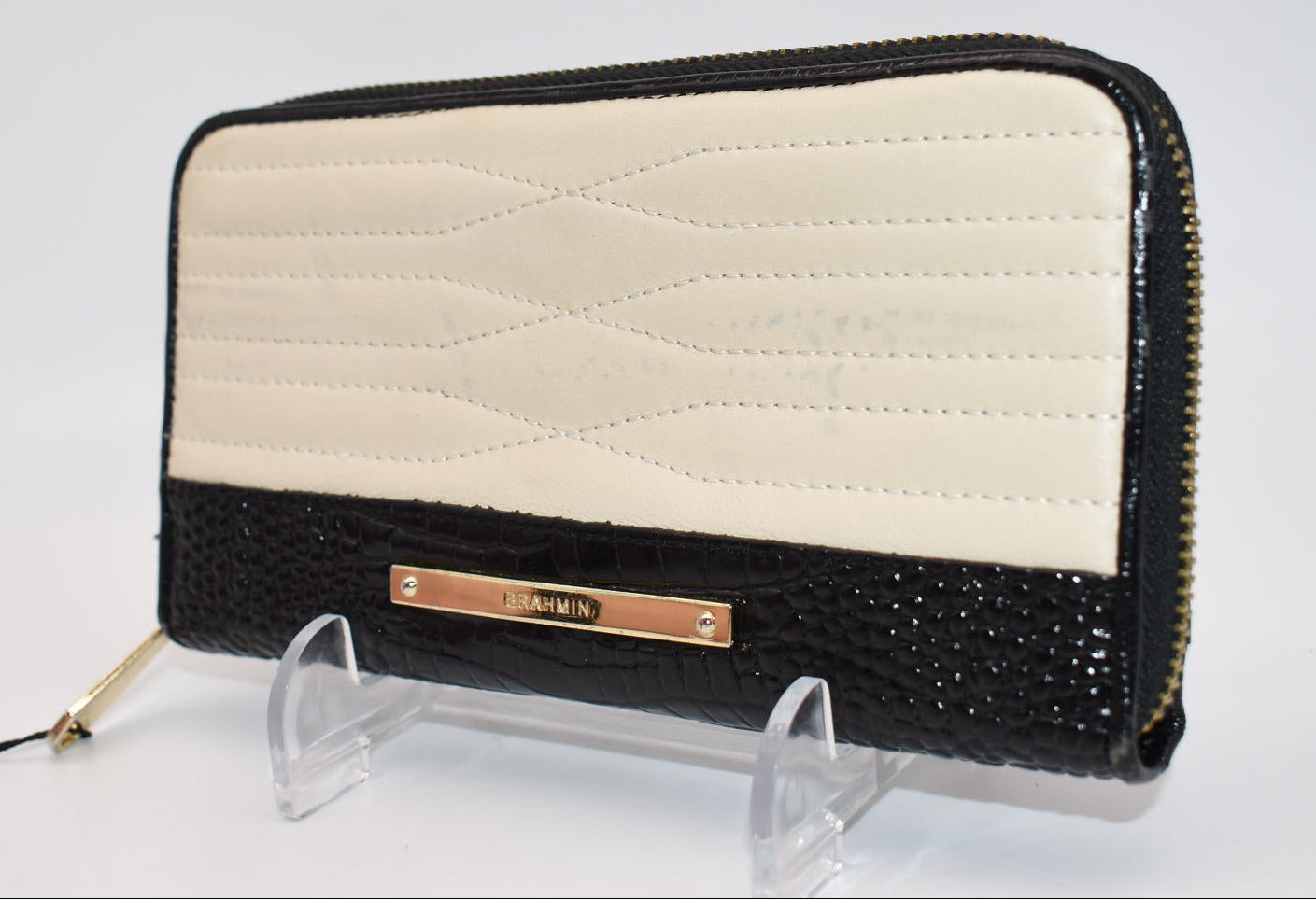 Brahmin Suri Wallet in Creme Multi-Texture