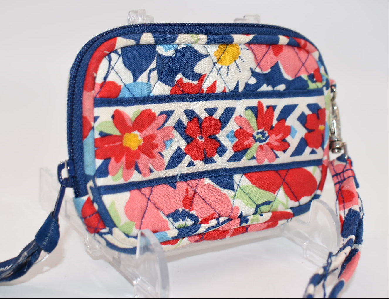 Vera Bradley Tech Case/ Zip Case in "Summer Cottage" Pattern