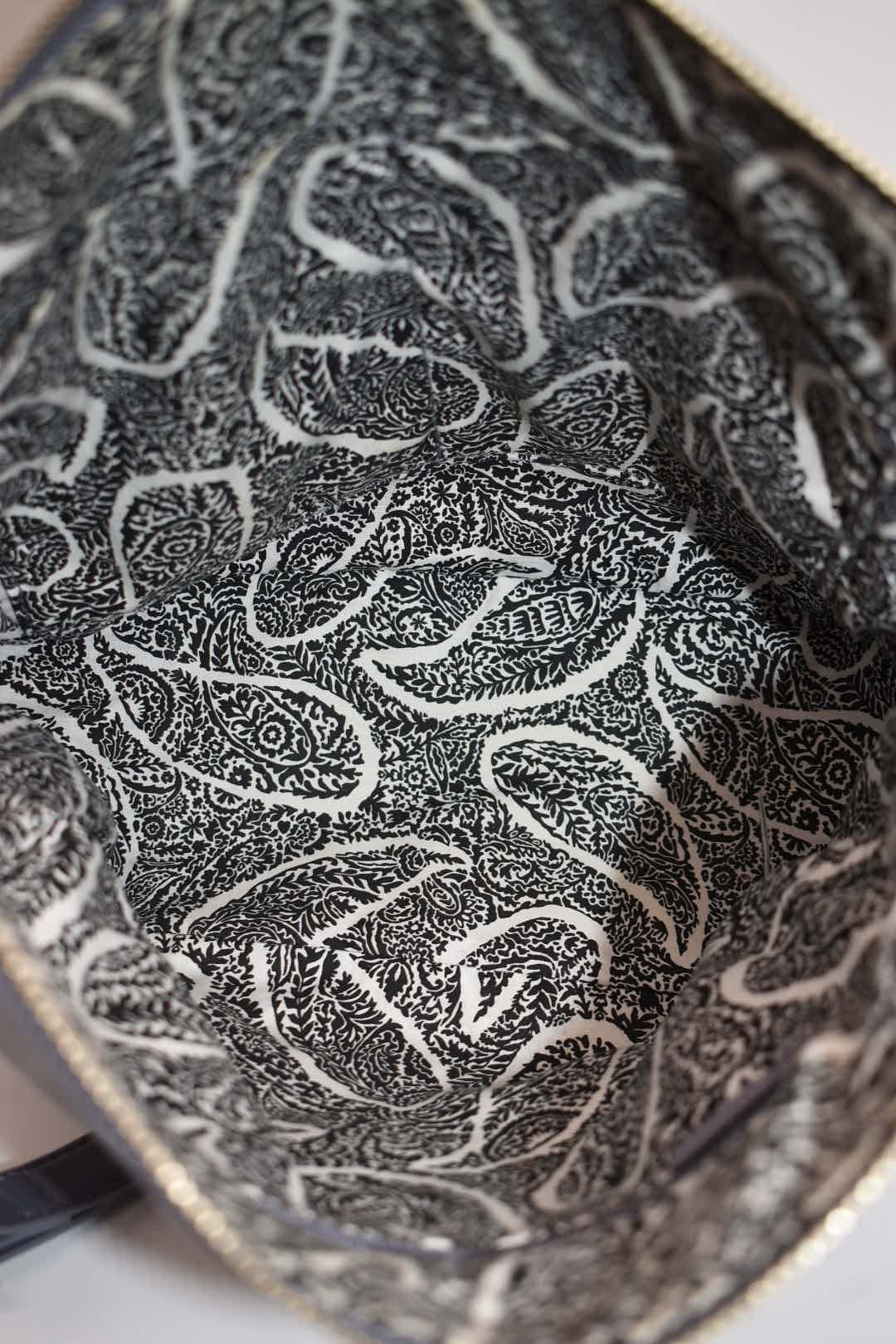 Vera Bradley Leather Carryall Shoulder Bag in Sycamore Carbon Gray