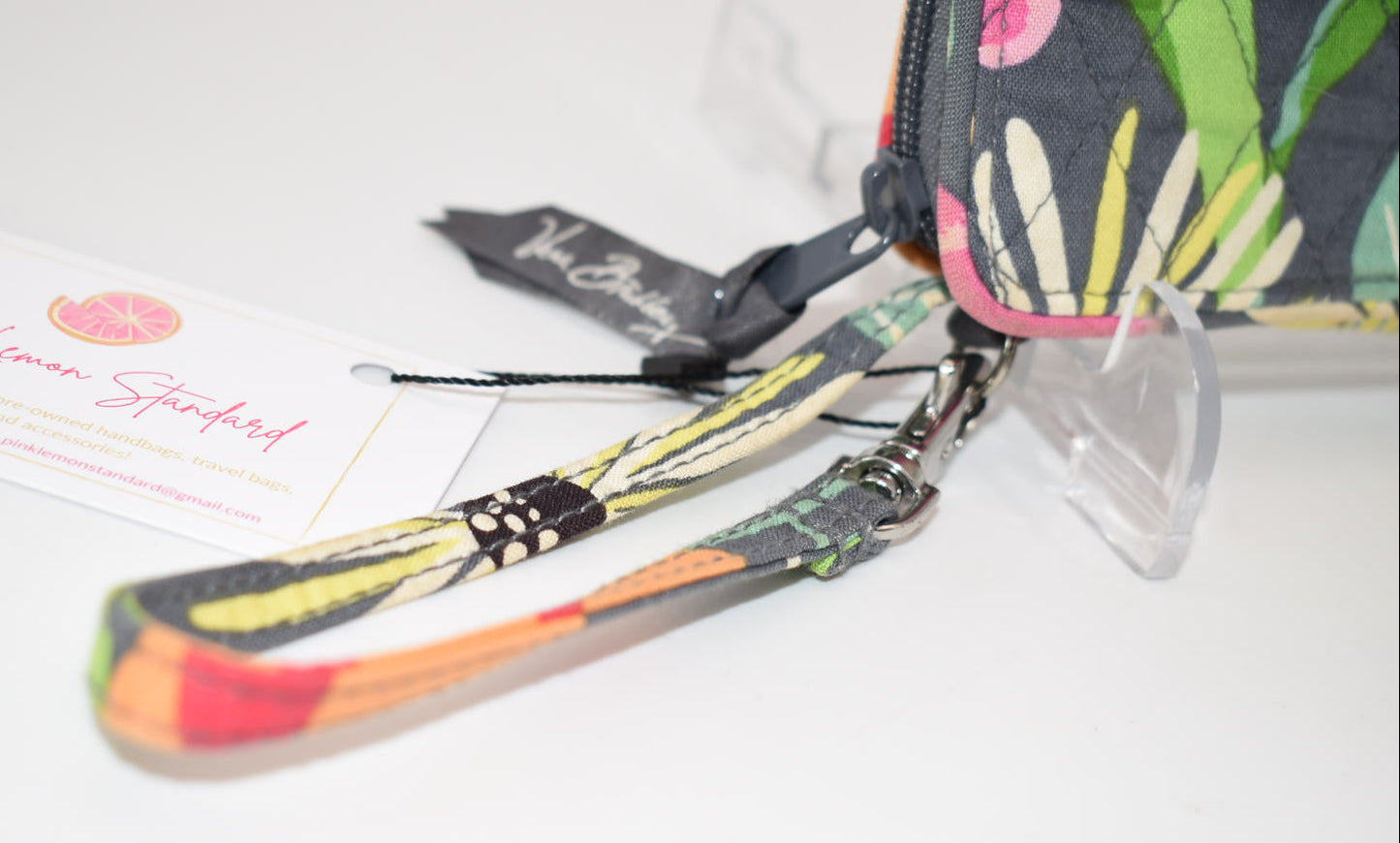 Vera Bradley Smartphone Wristlet in "Jazzy Blooms" Pattern