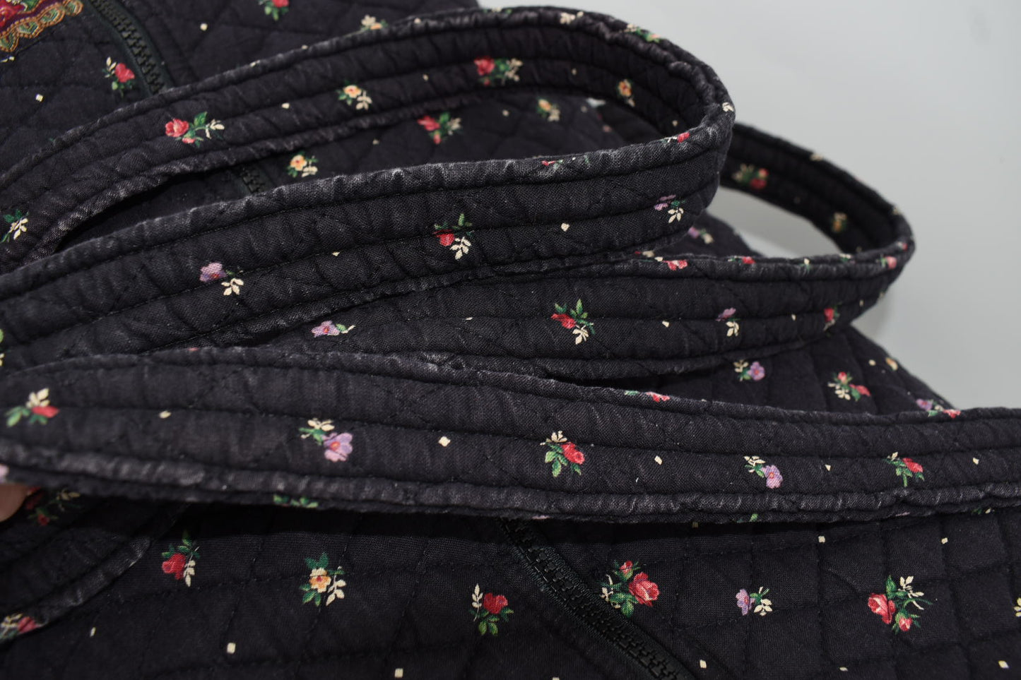 Vera Bradley XL Duffel Bag in "PetitPoint-1997" Pattern