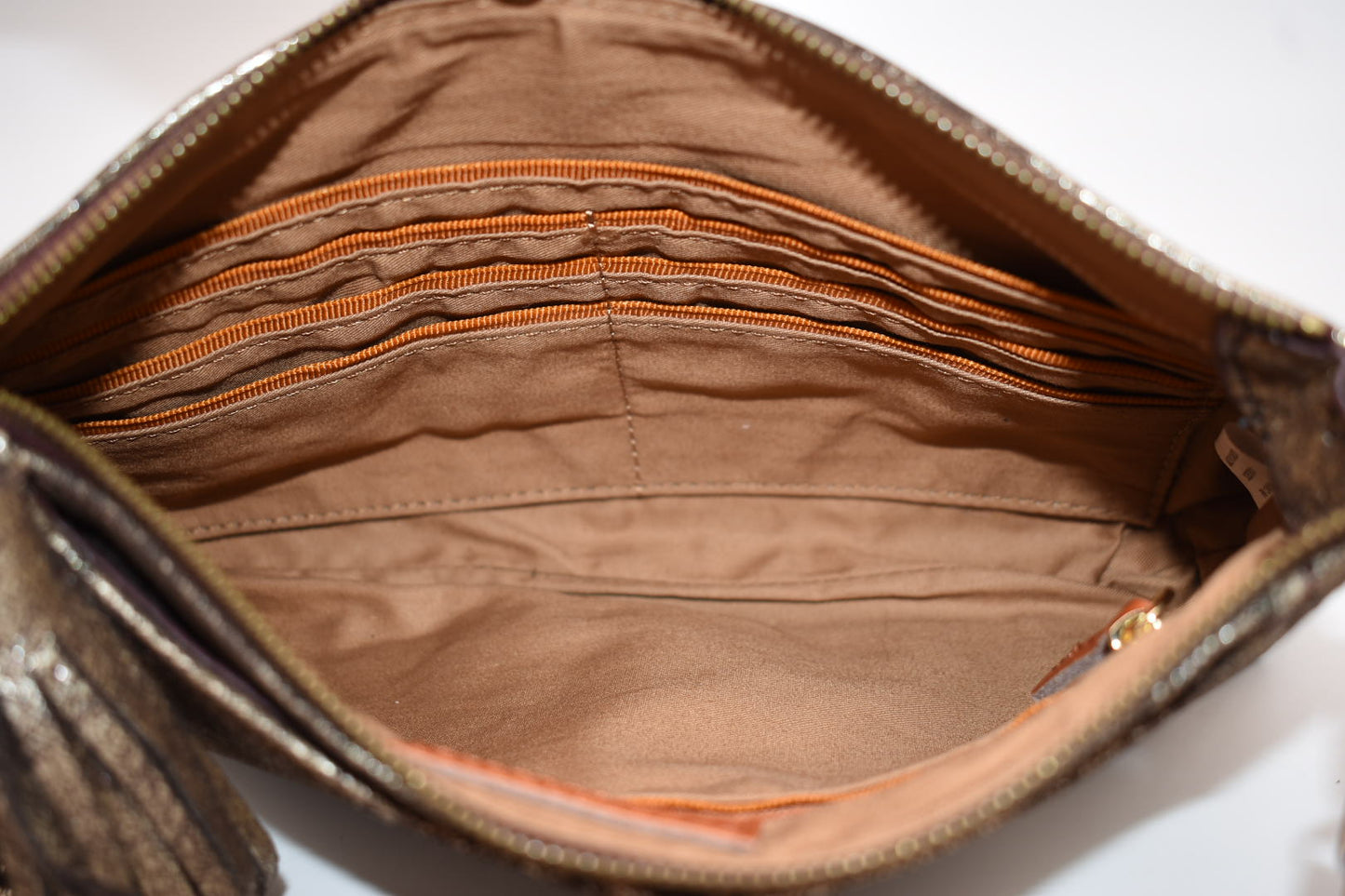 HOBO Intl Darcy Convertible Crossbody Bag in Coco