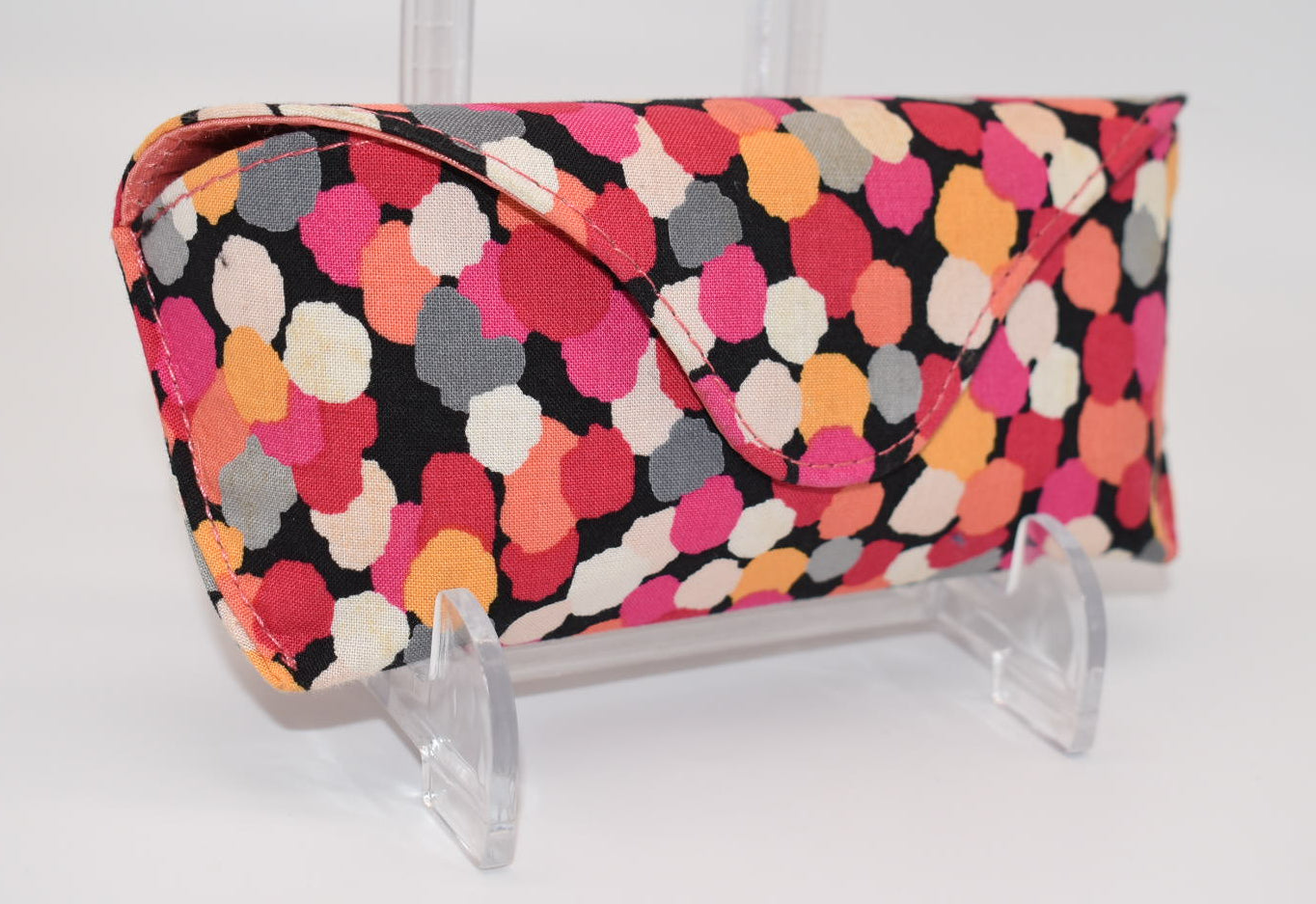 Vera Bradley Hard Shell Eyewear Case in "Pixie Dots" Pattern