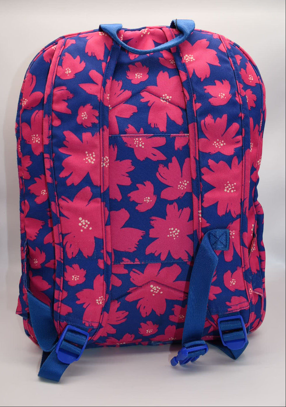 Vera Bradley XL Lighten Up Campus Backpack in "Art Poppies" Pattern
