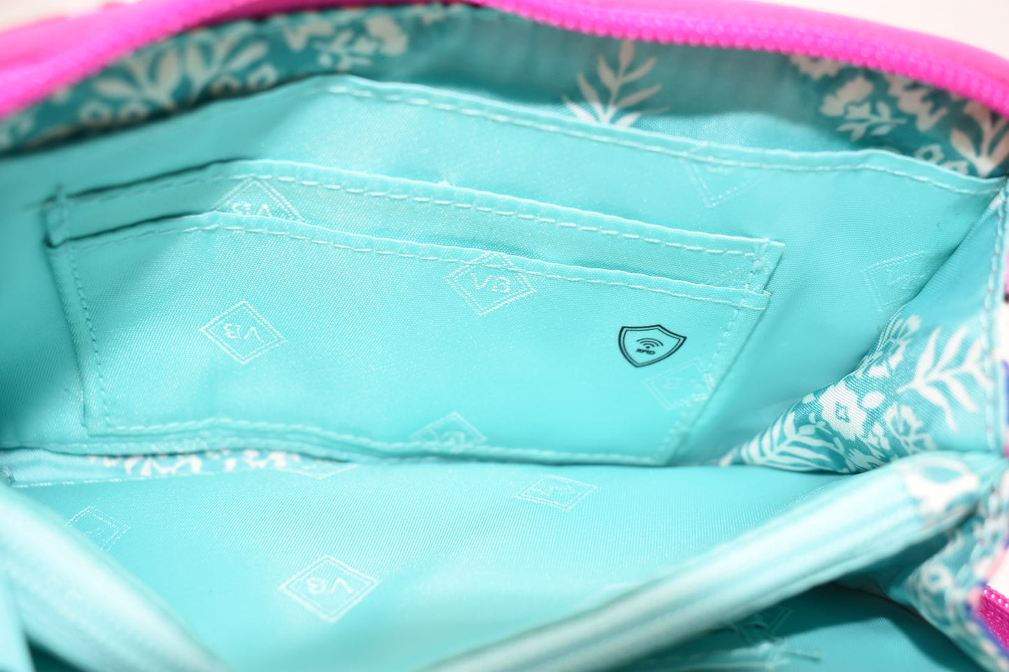 Vera Bradley RFID Grab & Go Wallet in "Modern Medley" Pattern