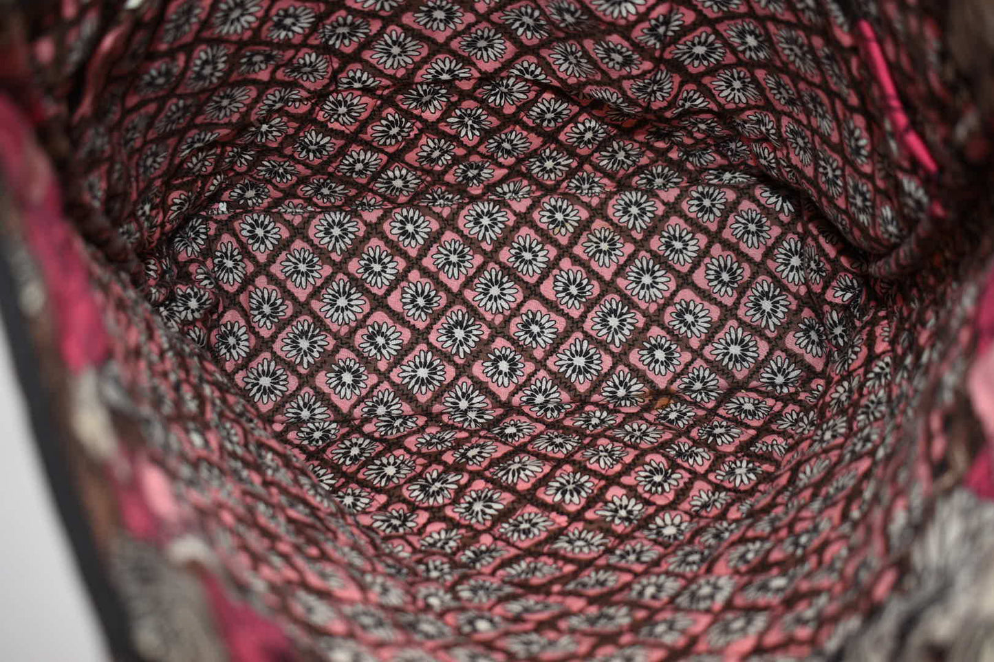 Vera Bradley Everyday Tote Bag in "Mocha Rouge" Pattern