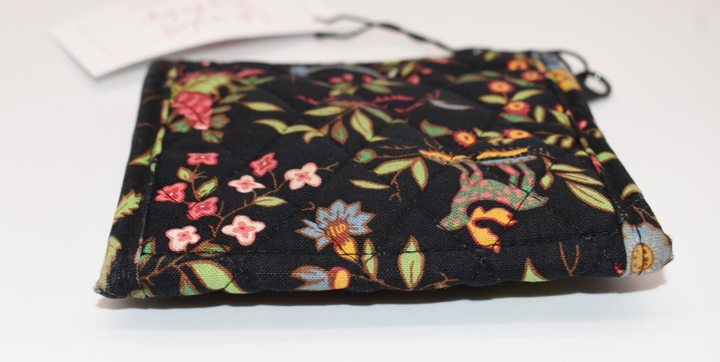 Vera Bradley Petite Trifold Wallet in "Ming -2001" Pattern