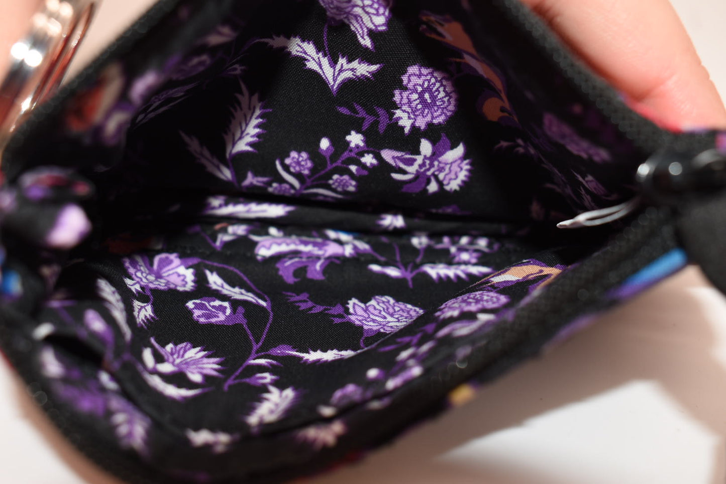 Vera Bradley Zip ID Case in "Foxwood" Pattern