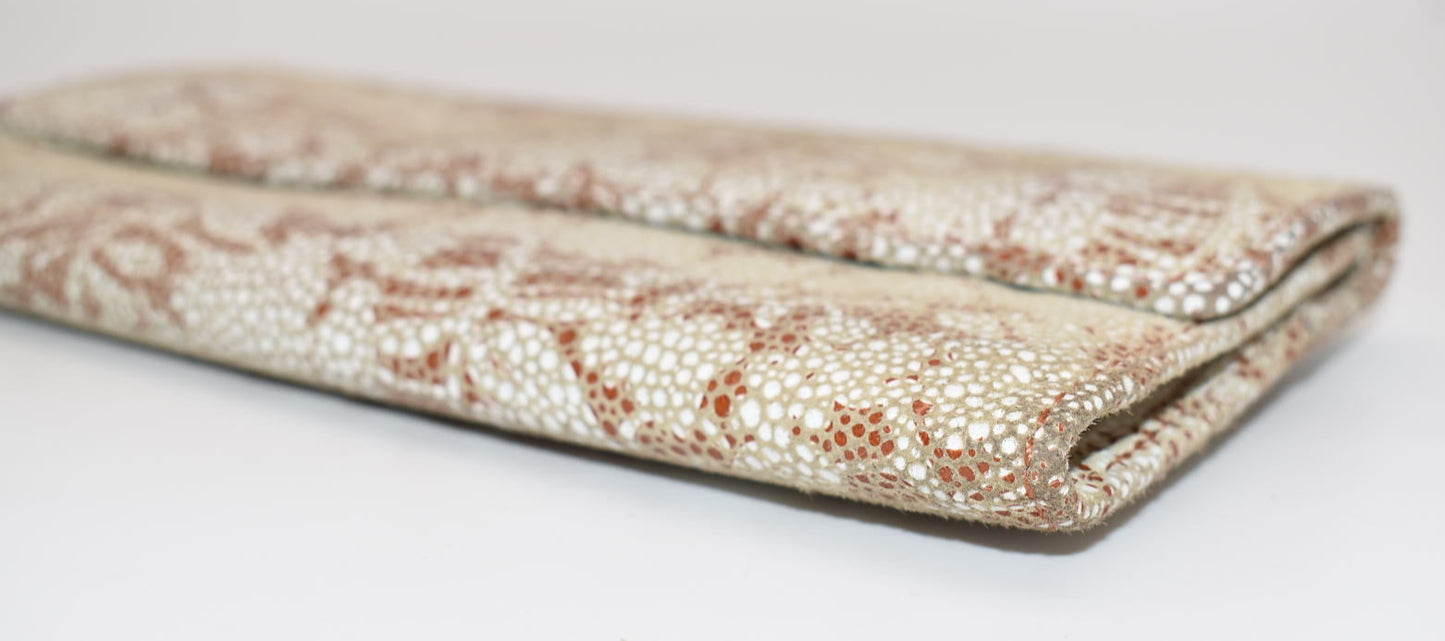 Hobo INTL Ardor Wallet in Botanical Beauty