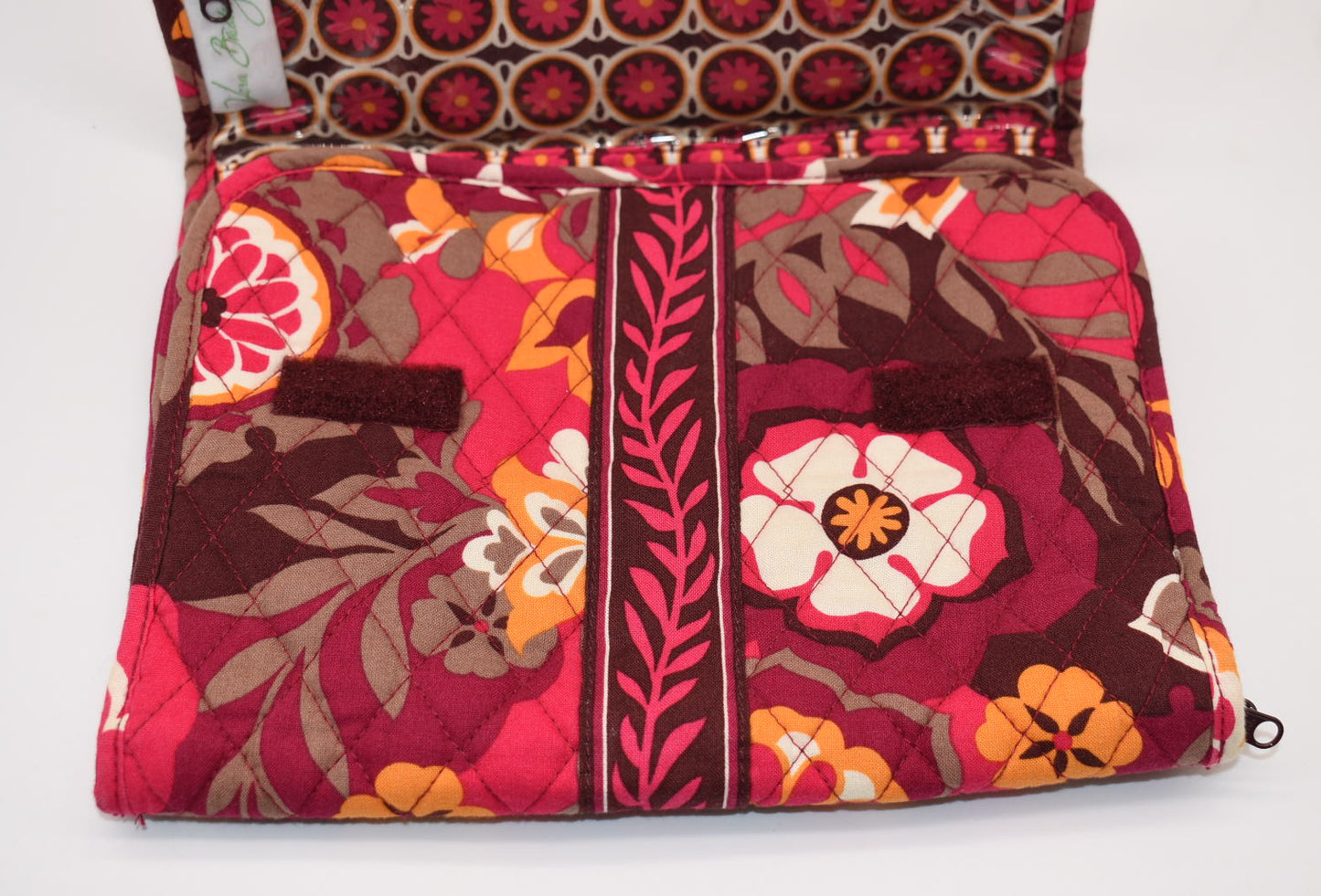 Vera Bradley Travel Jewelry Book Organizer Case in "Carnaby" Pattern