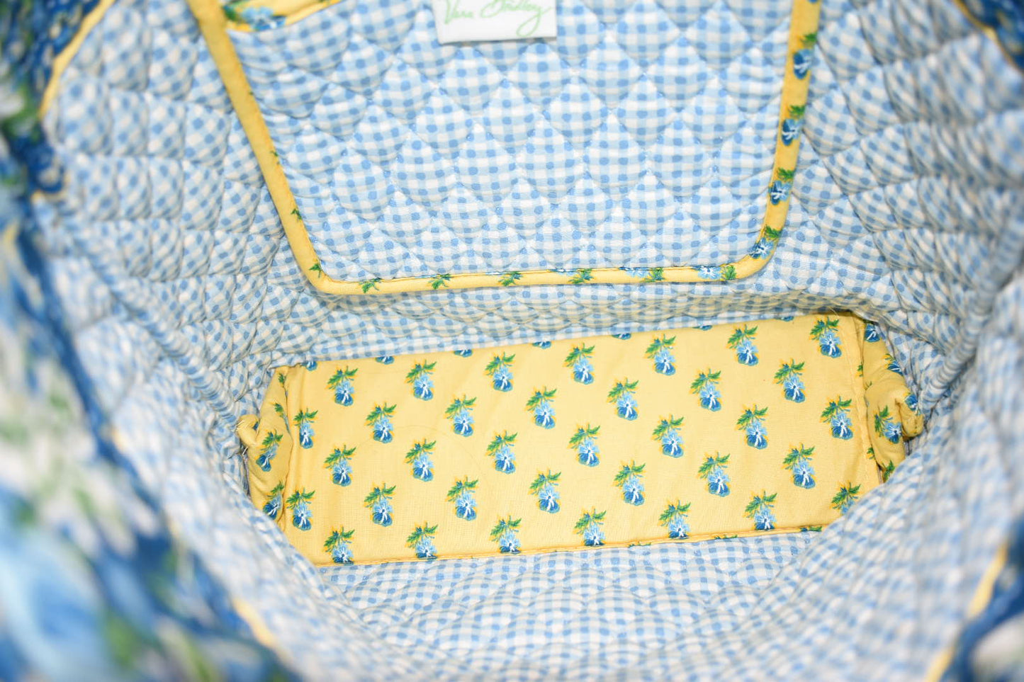 Vera Bradley Everyday Tote Bag in "Katherine -2004" Pattern