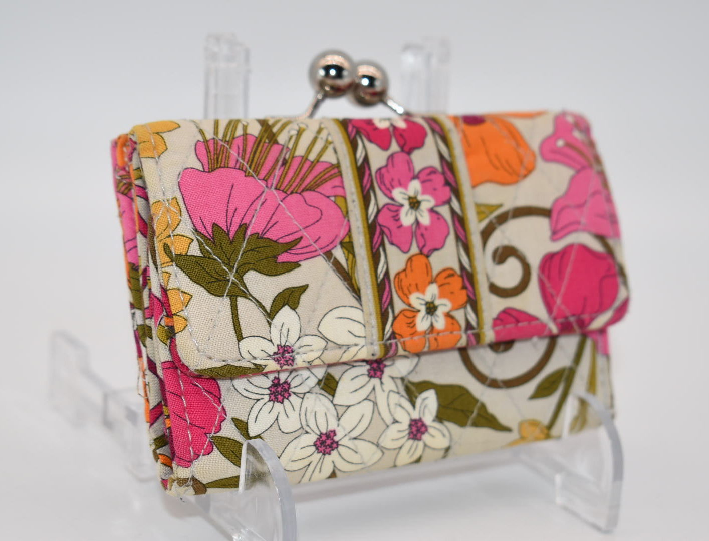 Vera Bradley Kisslock Trifold Wallet in "Tea Garden" Pattern