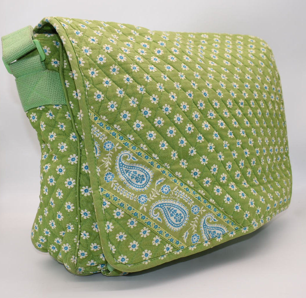 Vera Bradley Commuter Laptop Messenger Bag in "Apple Green" Pattern