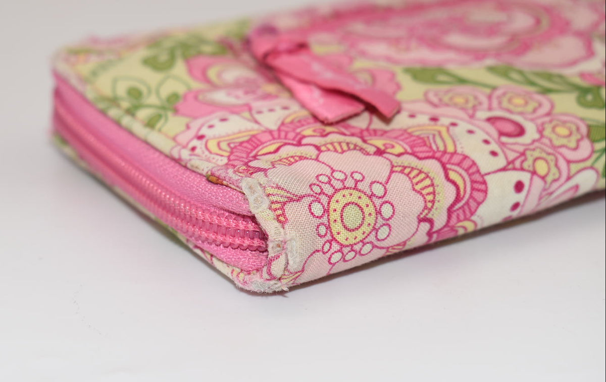 Vera Bradley Personal Organizer Travel Wallet in "Petal Pink" Pattern