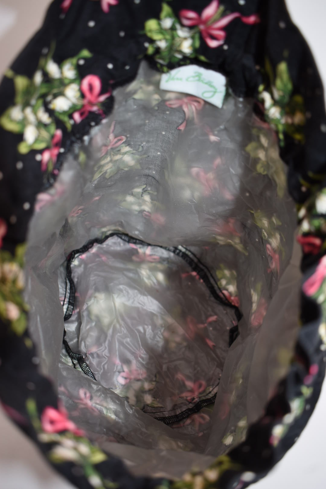 Vera Bradley Ditty Travel Bag in "New Hope" Pattern